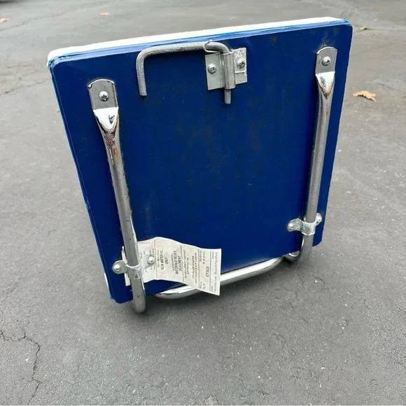 🏈 Vintage Stadium Seat Cushion - Patriots - Picture 4 of 4